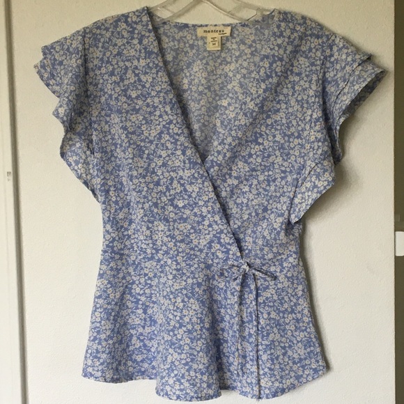 MONTEAU•Frilly blue top, white flower pattern - Picture 2 of 8